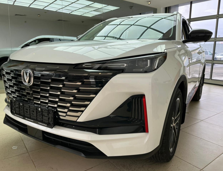 Changan Uni-S  1.5T 7DCT Tech