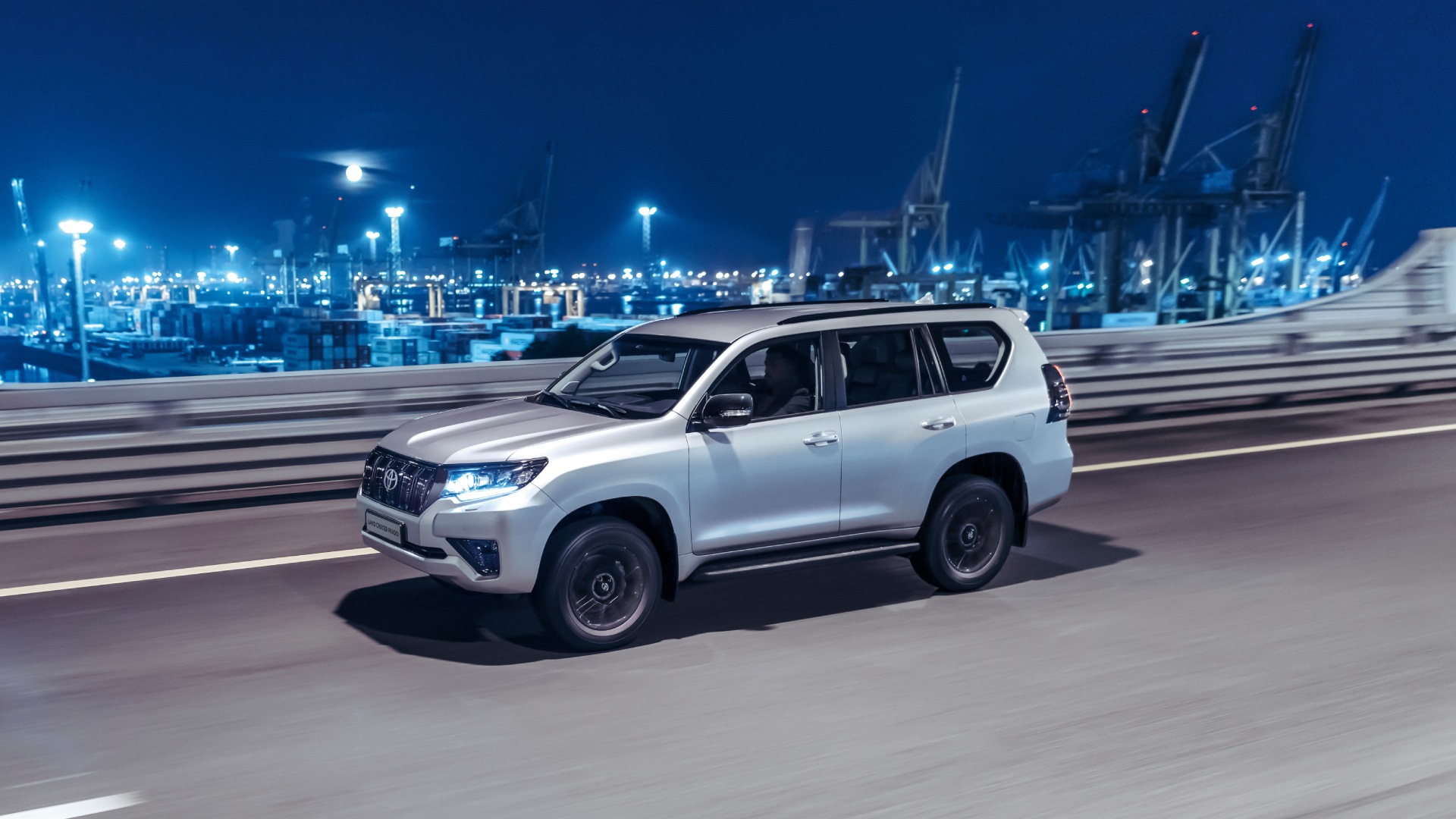 Toyota Land Cruiser Prado - цены, технические характеристики, много  комплектаций в наличии в ГК Оками